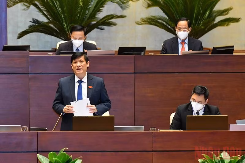 Khắc phục tình trạng “loạn” giá thiết bị y tế -0