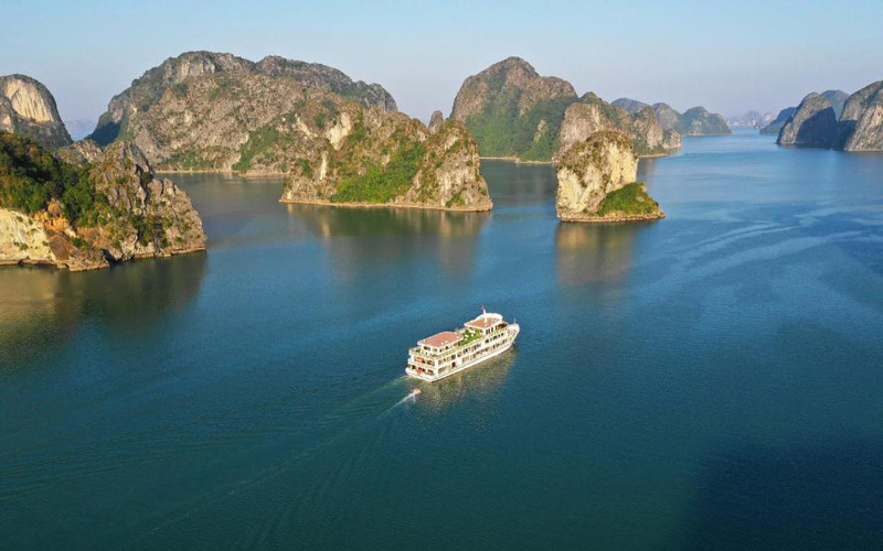Thiên nhiên đã ưu ái cho Quảng Ninh rất nhiều địa điểm đẹp. (Ảnh: CTV) Những điểm đến phù hợp với du lịch một mình -0
