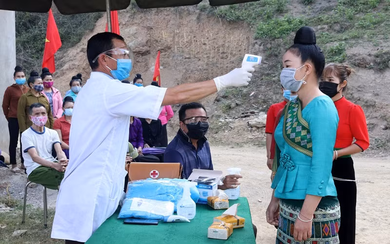 Cử tri cả nước nô nức đi bầu cử, thực hiện quyền công dân thiêng liêng -0