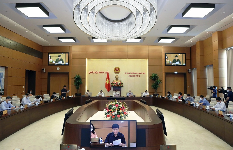 Quang cảnh phiên họp sáng 18/8. (Ảnh: DUY LINH) Chuẩn bị Kỳ họp thứ hai, Quốc hội khóa XV đúng tiến độ, chất lượng, bảo đảm an toàn -0