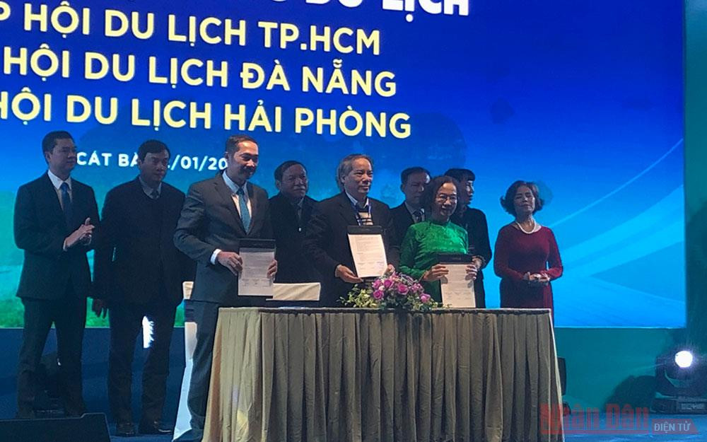Ký kết hợp tác giữa Hiệp hội Du lịch các địa phương Hải Phòng, thành phố Hồ Chí Minh và Đà Nẵng. Khai mạc Diễn đàn lữ hành toàn quốc -0