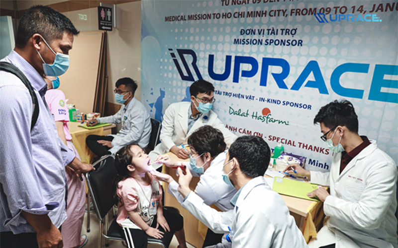 UpRace 2020 đã giúp 127 trẻ em hở hàm ếch được khám sàng lọc và 109 bé được điều trị miễn phí. UpRace: Chạy bộ để hỗ trợ trẻ em mồ côi vì đại dịch Covid-19 -0