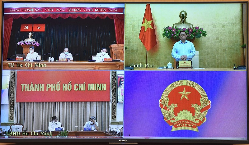 Thủ tướng chủ trì họp trực tuyến ứng phó dịch Covid-19 tại TP Hồ Chí Minh ảnh 2 Thủ tướng chủ trì họp trực tuyến ứng phó dịch Covid-19 tại TP Hồ Chí Minh -0