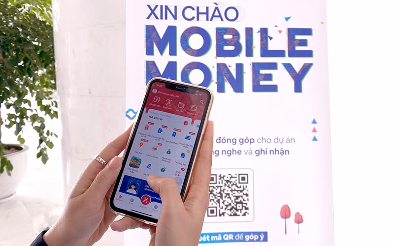 Mobile Money giúp phổ cập tài chính số đến người nghèo, khó khăn trong xã hội -0