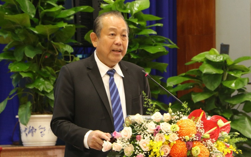 Phó Thủ tướng Thường trực Chính phủ Trương Hòa Bình phát biểu chỉ đạo tại Tọa đàm. 