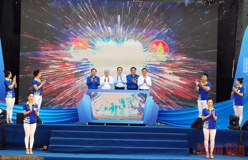 Ra quân thực hiện Chiến dịch Thanh niên tình nguyện hè 2022 -0