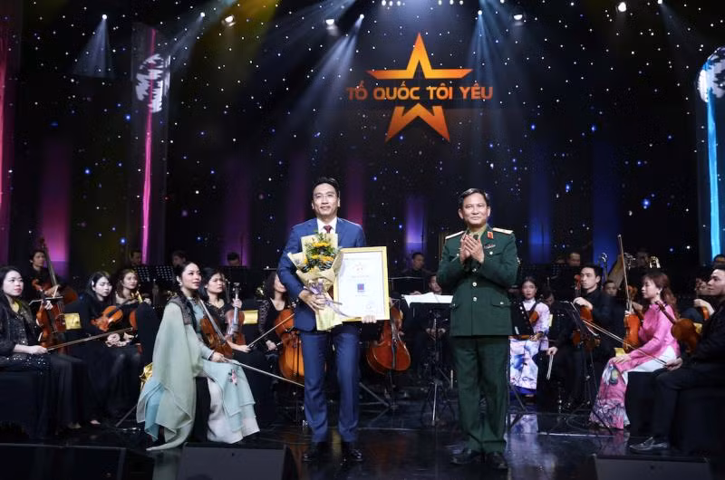 Thưởng thức Live concert “Tổ Quốc Tôi Yêu” cùng PVN-PV GAS -0