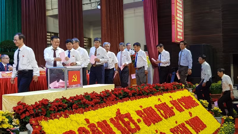 Đại hội đại biểu Đảng bộ tỉnh Phú Yên lần thứ 17 kết thúc thành công -0