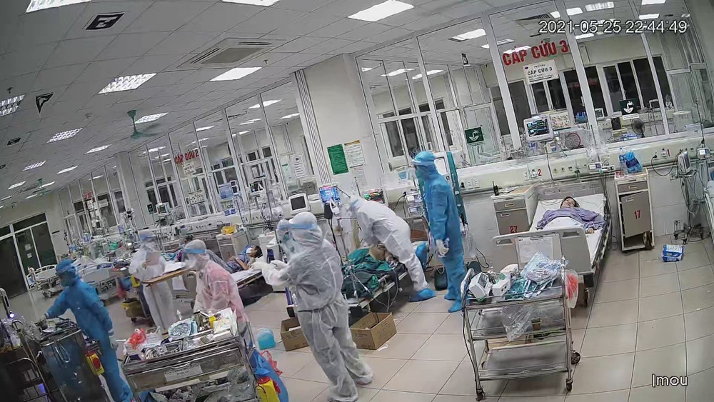 Bệnh nhân cao tuổi liên quan Covid-19 tử vong