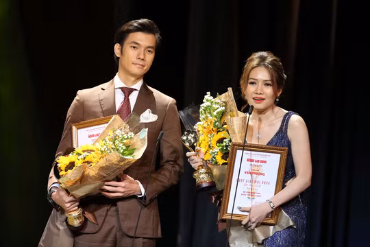 Các nghệ sĩ giành giải Mai Vàng năm 2020.