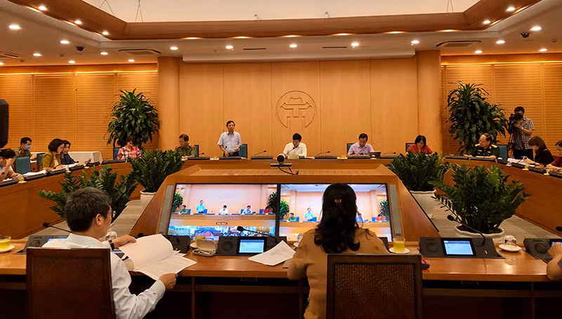 Cuộc họp Ban Chỉ đạo công tác phòng, chống dịch Covid-19 TP Hà Nội.