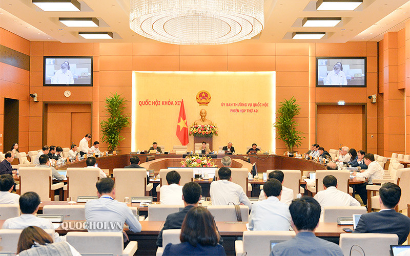 Phiên họp thứ 49 của Ủy ban Thường vụ Quốc hội.