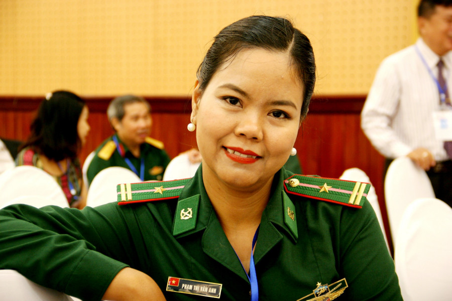 Nhà văn Phạm Vân Anh. Khơi lên những mạch nguồn của sự sống và tình hữu nghị -0