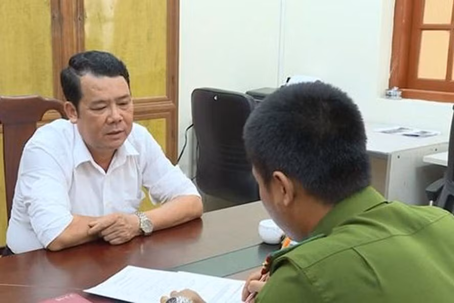 Nguyễn Văn Sướng tại cơ quan điều tra. Ảnh: Công an Bắc Ninh.