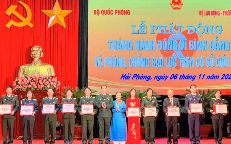 Phát động Tháng hành động vì bình đẳng giới và phòng, chống bạo lực trên cơ sở giới cấp quốc gia năm 2020 -0