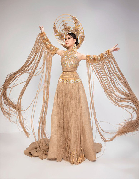 Trang phục Môi trường từ sợi đay của Huyền Diệu. Bella Vũ Huyền Diệu đăng quang Miss Eco Teen International 2021 -0