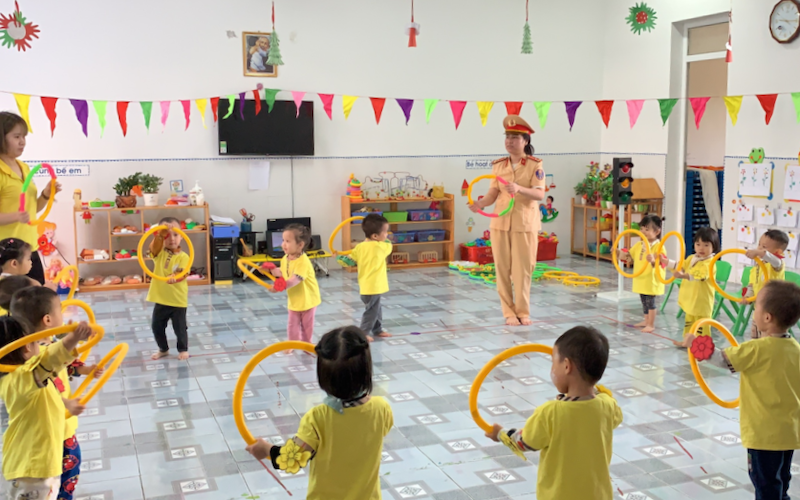 Một tiết học tại Trường mầm non Bát Tràng (huyện Gia Lâm, Hà Nội), trường được công nhận đạt chuẩn quốc gia năm 2020.
