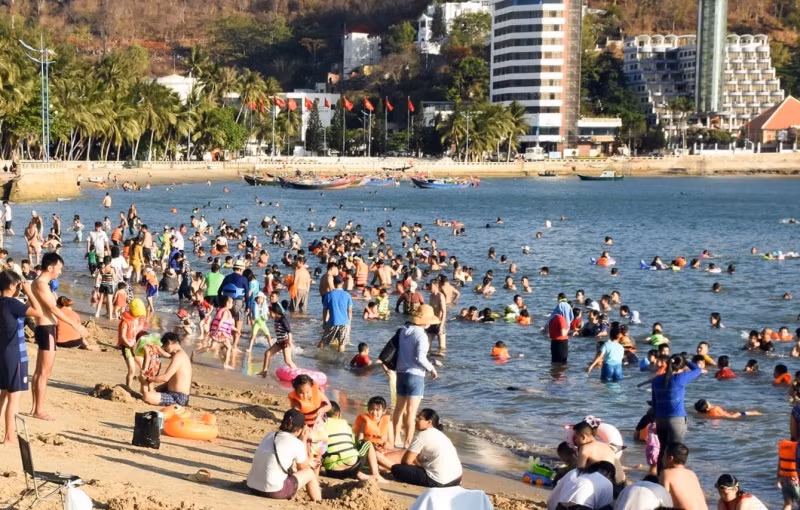 Nhiều du khách trong nước đã chọn Vũng Tàu làm điểm đến trong hai tuần qua.