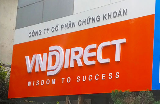 Chuyển quyền cổ phiếu, cấp nhiều mã chứng khoán trong tuần