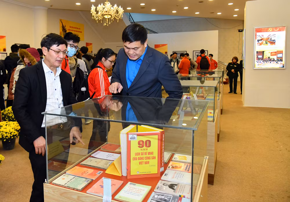 Lan tỏa niềm tin yêu, tự hào về Tổ quốc Việt Nam, Đảng và Bác Hồ -0