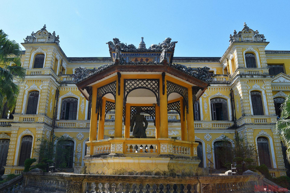 Vàng son một thuở cung An Định -0