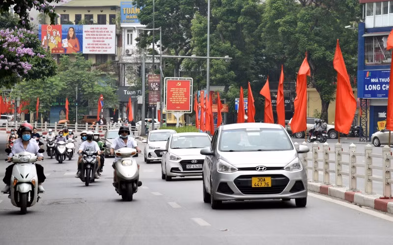 Đường phố Hà Nội trước ngày bầu cử.