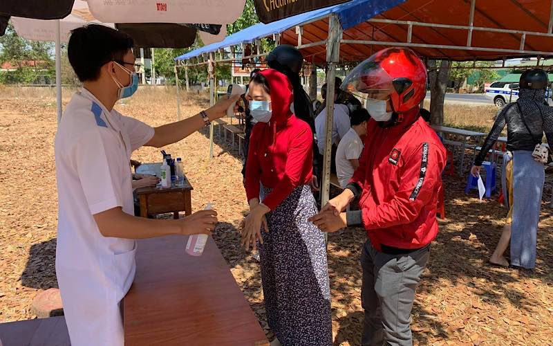 Sau khi dịch Covid-19 tại tỉnh Gia Lai và nhiều tỉnh, thành phố trên cả nước đã được kiểm soát, UBND tỉnh Đắk Lắk quyết định dừng hoạt động năm chốt kiểm soát dịch Covid-19 trên địa bàn tỉnh.