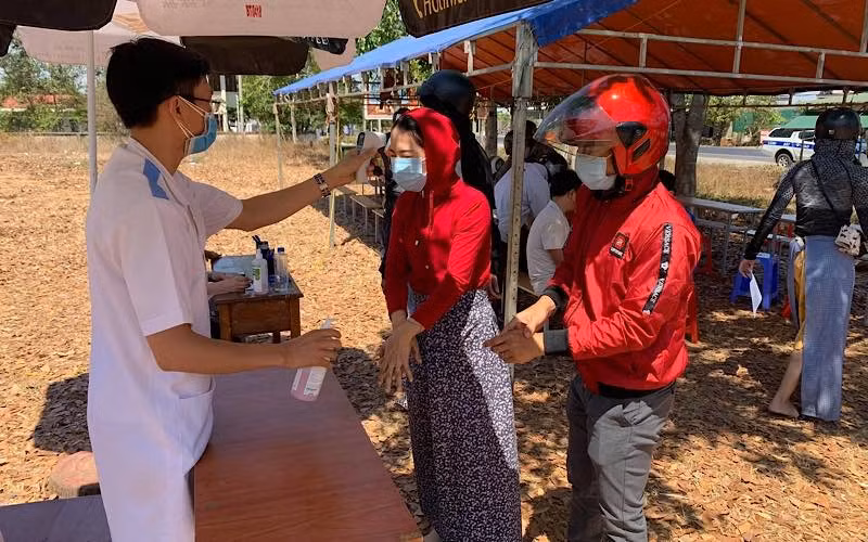 Sau khi dịch Covid-19 tại tỉnh Gia Lai và nhiều tỉnh, thành phố trên cả nước đã được kiểm soát, UBND tỉnh Đắk Lắk quyết định dừng hoạt động năm chốt kiểm soát dịch Covid-19 trên địa bàn tỉnh.