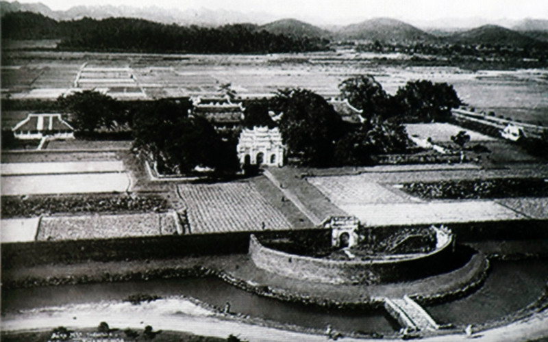 Lăng miếu Gia Miêu - Triệu Tường trước năm 1945. (Ảnh tư liệu) Nghiên cứu phục dựng hai lễ hội đặc biệt ở Thanh Hóa -0