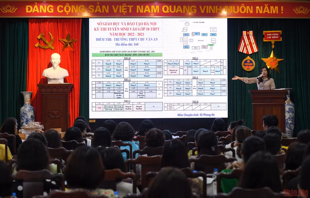 Hà Nội: Thí sinh làm thủ tục dự thi vào lớp 10 THPT công lập -0