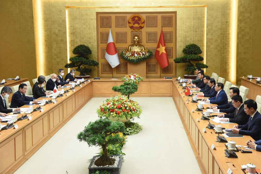 Quang cảnh hội đàm. (Ảnh: TRẦN HẢI) Thủ tướng Phạm Minh Chính chủ trì lễ đón Thủ tướng Nhật Bản thăm chính thức Việt Nam -0