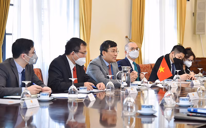 Thúc đẩy quan hệ Đối tác chiến lược Việt Nam-Australia trên tất cả các trụ cột hợp tác -0