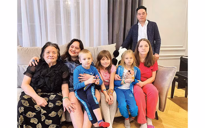 Giá của hòa bình -0