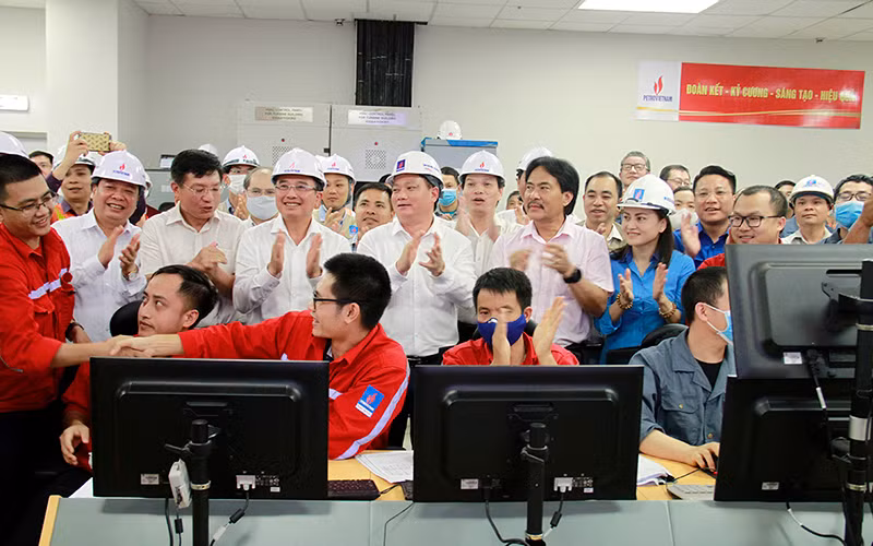 Nhà máy Nhiệt điện Thái Bình 2 thành công hòa lưới điện đồng bộ Tổ máy số 1. 