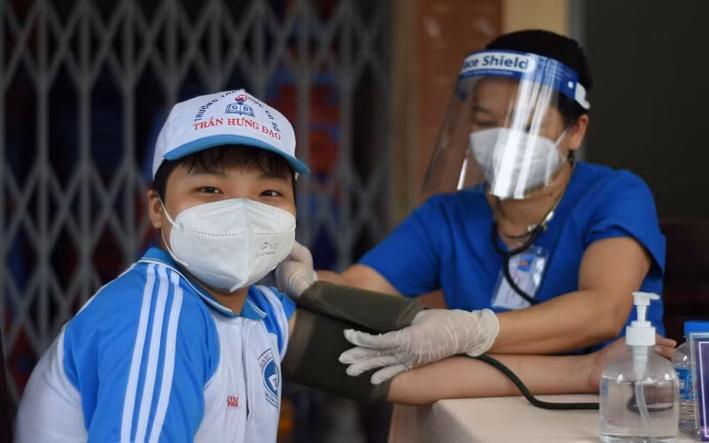 (GHÉP) Đồng Nai bắt đầu tiêm vaccine cho trẻ từ 5 đến 11 tuổi -0