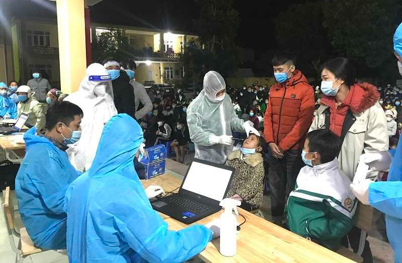 Quảng Ninh quyết liệt ngăn chặn dịch, thích ứng trong tình hình mới ảnh 1 Quảng Ninh quyết liệt ngăn chặn dịch, thích ứng trong tình hình mới -0