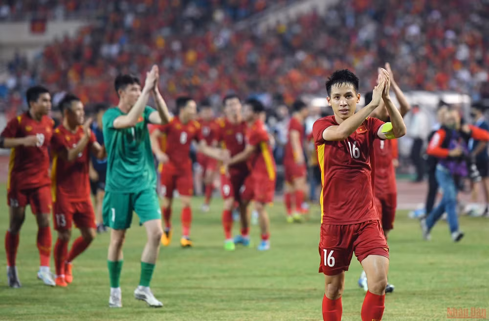Khoảnh khắc tuyệt vời tại lễ trao Huy chương Vàng bóng đá nam SEA Games 31 -0
