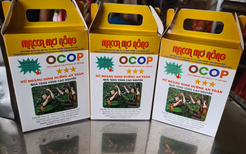 Sản phẩm Mắc-ca Mơ Nông của Hợp tác xã nông nghiệp xanh Quảng Trực, xã Quảng Trực, huyện Tuy Đức, tỉnh Đắk Nông đã được chứng nhận đạt tiêu chuẩn OCOP.