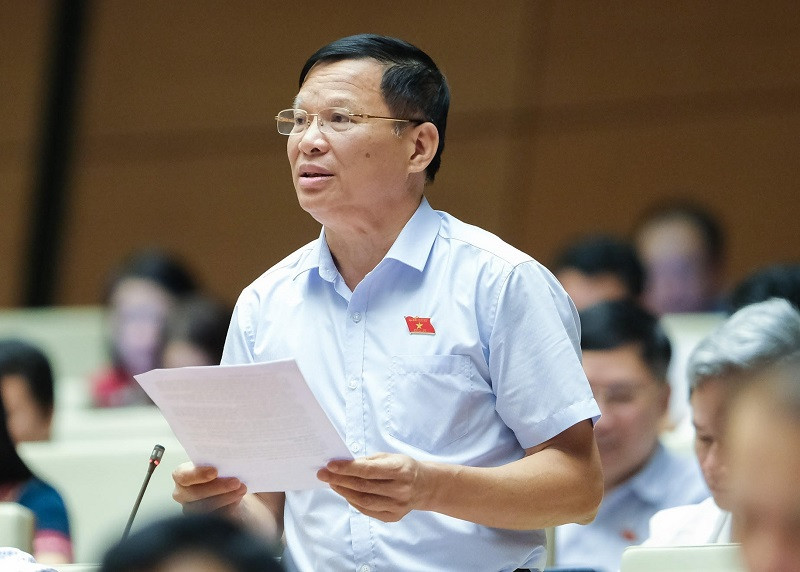 Đại biểu Trần Văn Tiến (Vĩnh Phúc) góp ý cho dự thảo Luật Điện ảnh (sửa đổi). (Ảnh: quochoi.vn) Kiểm soát chặt chẽ kịch bản phim nước ngoài quay ở Việt Nam -0