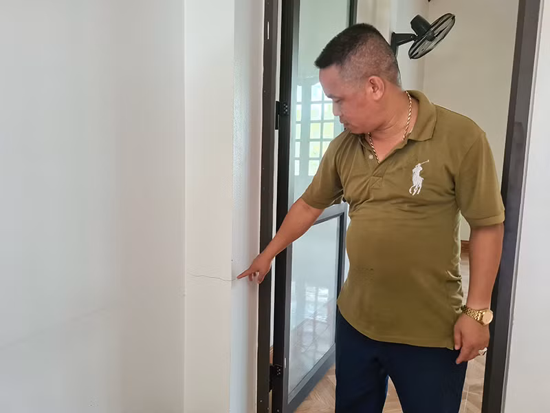 Cần làm rõ nguyên nhân các hộ dân ở Cao Bằng bị nứt tường nhà -0