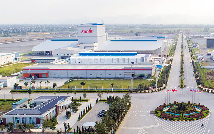 Khu công nghiệp Đồng Văn IV - Viglacera (huyện Kim Bảng, Hà Nam) được đầu tư với tổng diện tích 600 ha. Ảnh: NAM HÀ