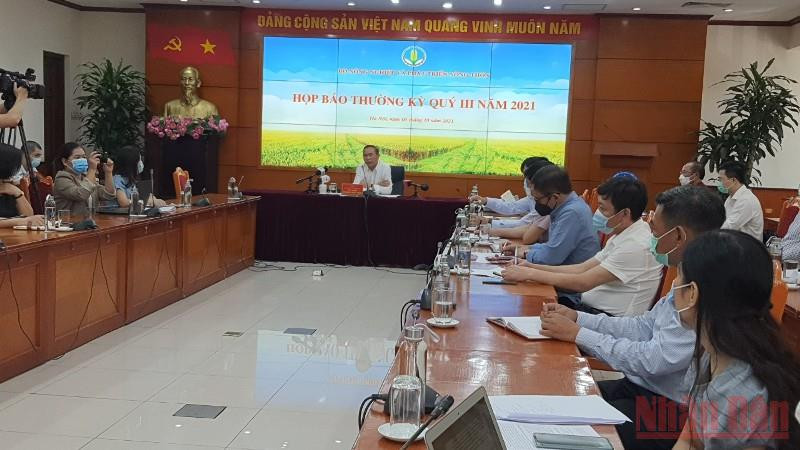 Toàn cảnh họp báo của Bộ Nông nghiệp và Phát triển nông thôn, ngày 10/5. Xuất khẩu nông lâm thủy sản tiếp tục giữ đà tăng trưởng -0