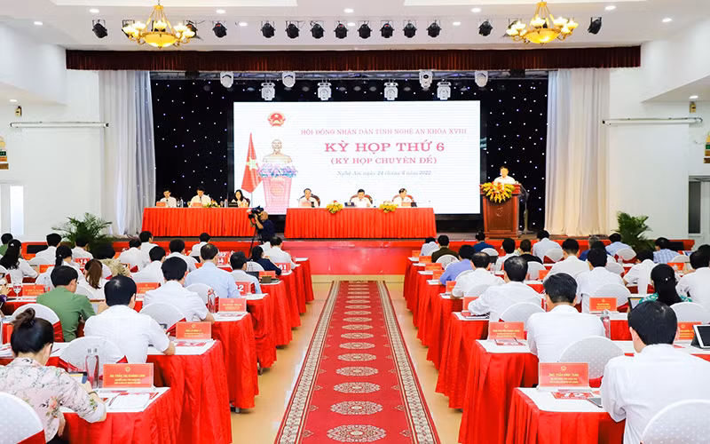 Toàn cảnh Kỳ họp thứ 6, HĐND tỉnh Nghệ An khóa XVIII. (Ảnh: Phạm Bằng)