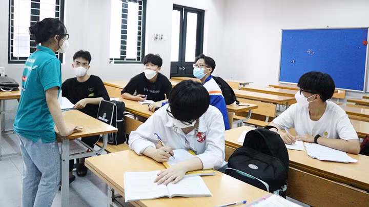 Hỗ trợ học tập miễn phí các trường tiểu học, THCS ở Hà Nội