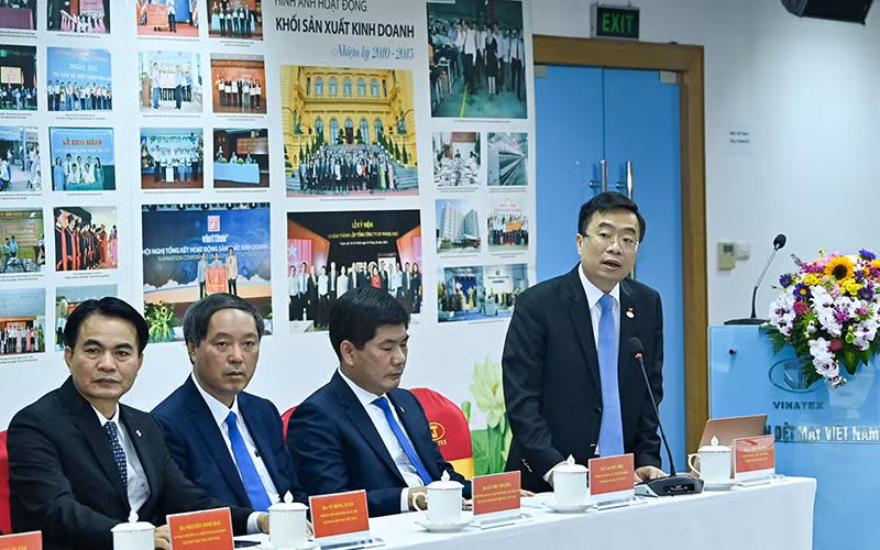 Ngành dệt may trong khó khăn càng có sức bật mãnh liệt, gặt hái những thành công mới -0