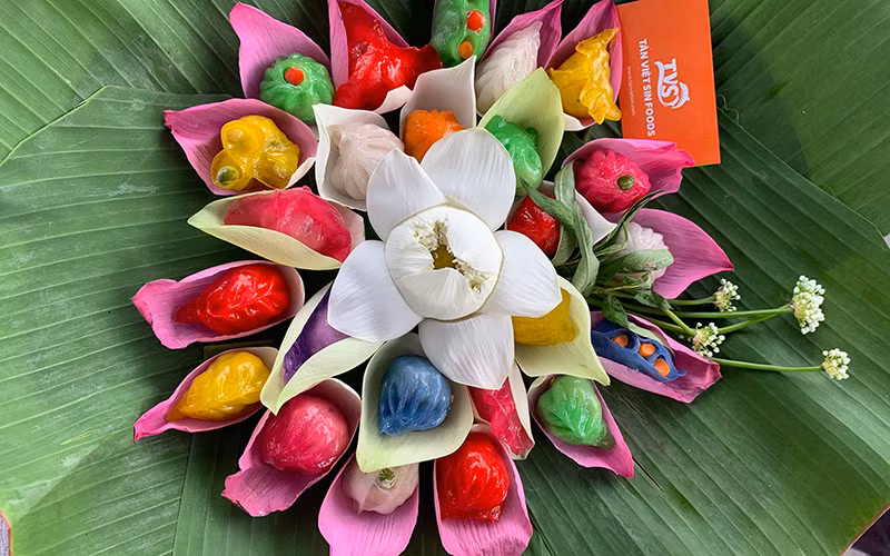 Lung linh sắc màu hội Bánh dân gian Nam Bộ tại Cà Mau -0