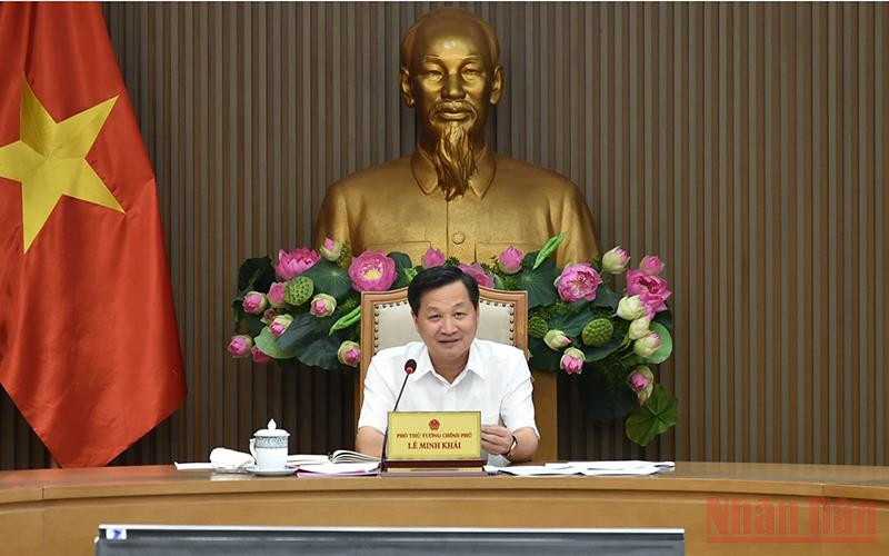 Phó Thủ tướng Lê Minh Khái tại phiên họp. (Ảnh: VGP)