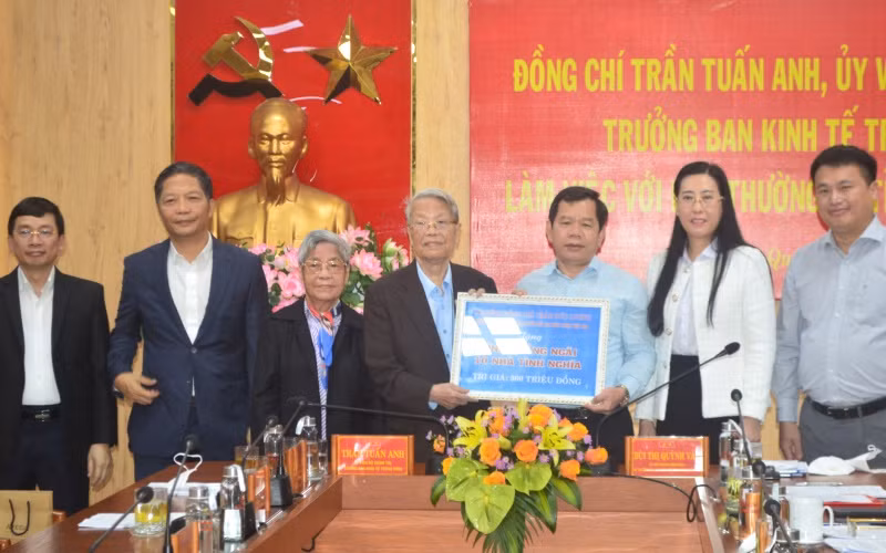 Quảng Ngãi cần phát huy tiềm năng, lợi thế để phát triển bền vững -0