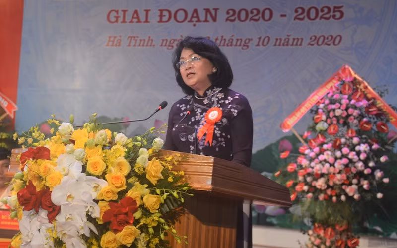 Phó Chủ tịch nước Đặng Thị Ngọc Thịnh phát biểu tại đại hội.