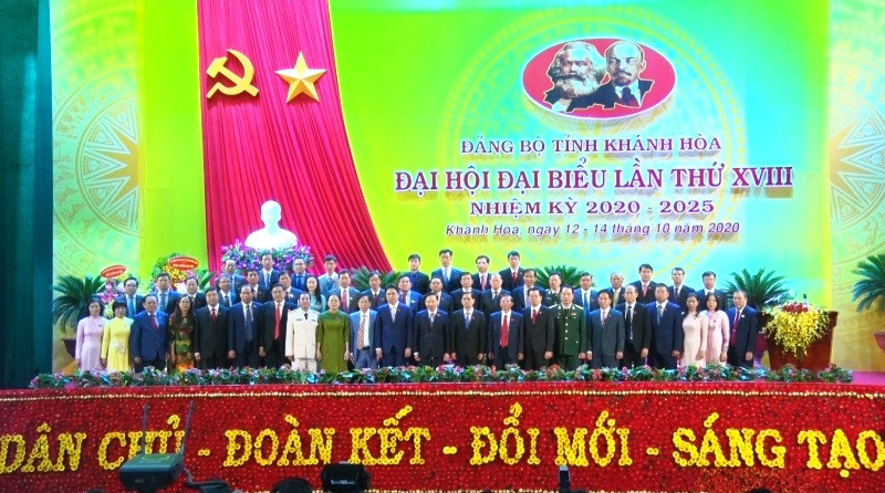 Ban Chấp hành Đảng bộ tỉnh Khánh Hòa khóa 18, nhiệm kỳ 2020 - 2025, ra mắt Đại hội Xây dựng tỉnh Khánh Hòa trở thành trung tâm kinh tế biển, trung tâm du lịch, dịch vụ lớn của cả nước -0